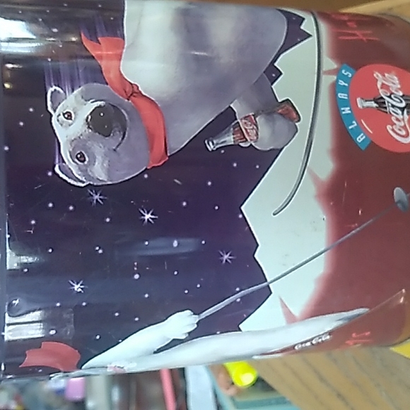 ❄️Coca Cola Collectible Tin Happy Holidays Skiing Polar Bears 🐻‍❄️ - Picture 3 of 12